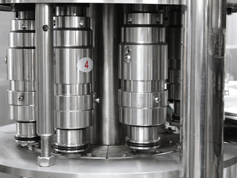 Carbonated Soda Drink Filling Machine