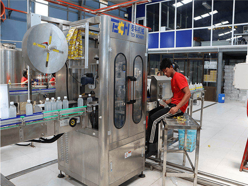 Automatic Bottle Labeling Machine