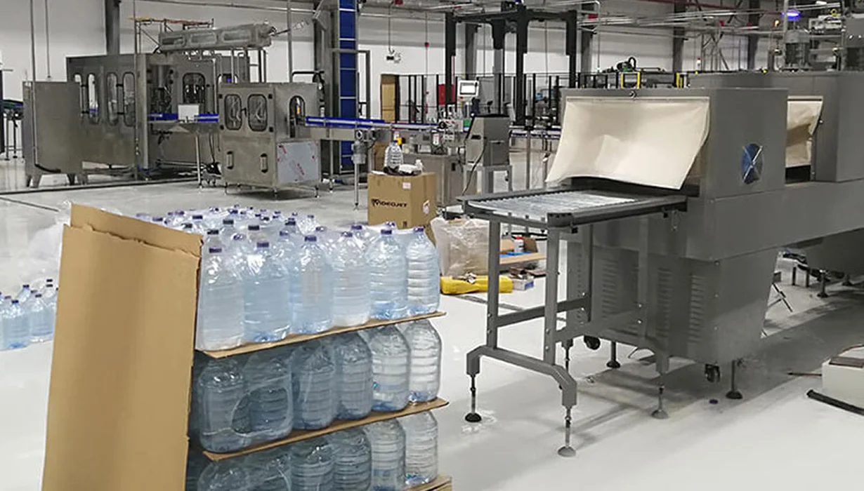 5 Gallon Water Filling Production Line — Taike Machinery factory floor